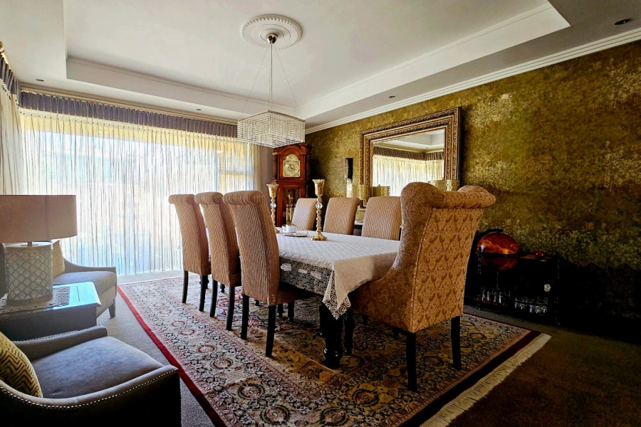 4 Bedroom Property for Sale in Heuwelsig Free State